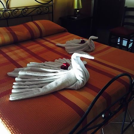 レアルモンテ La Bianca Scogliera Bed & Breakfast エクステリア 写真